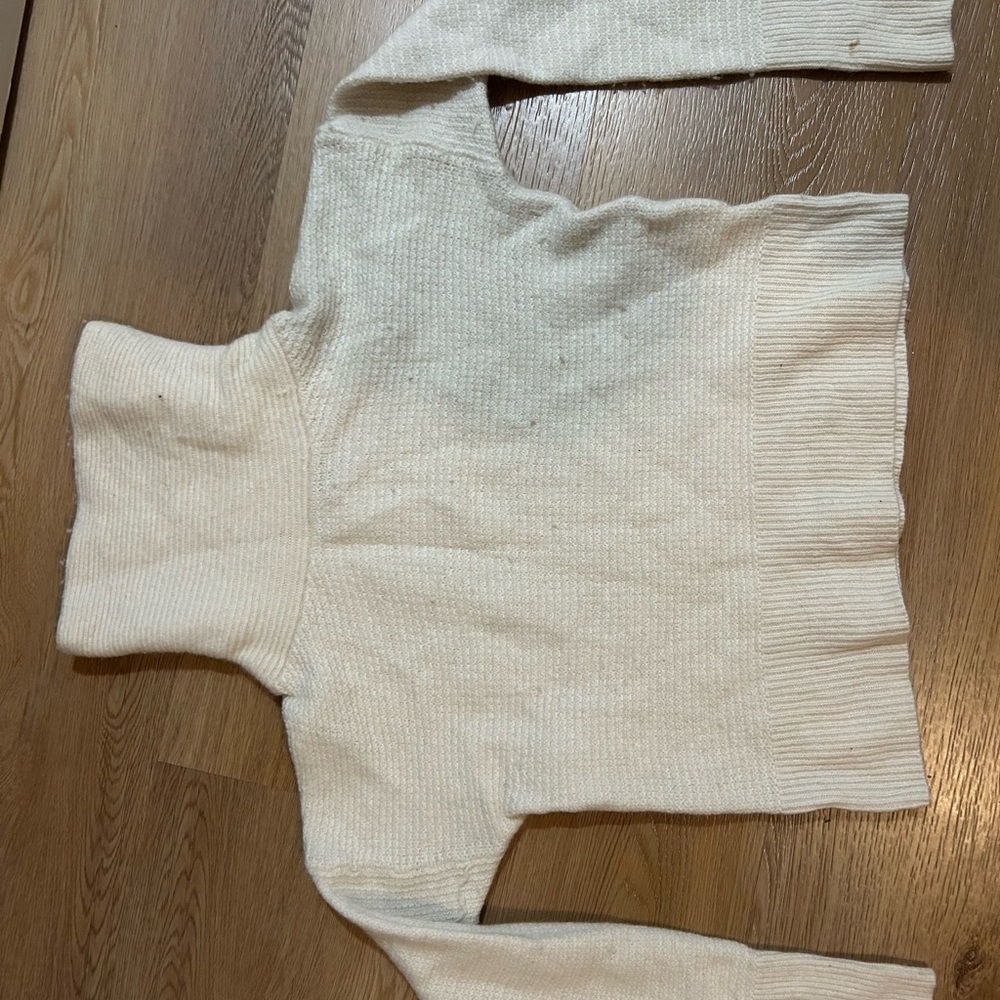 Banana Republic Cozy Cream Turtleneck Sweater